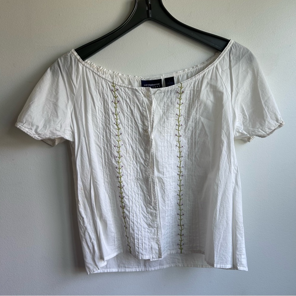 Liz Claiborne White Short-Sleeve Cotton Top with Green Embroidery